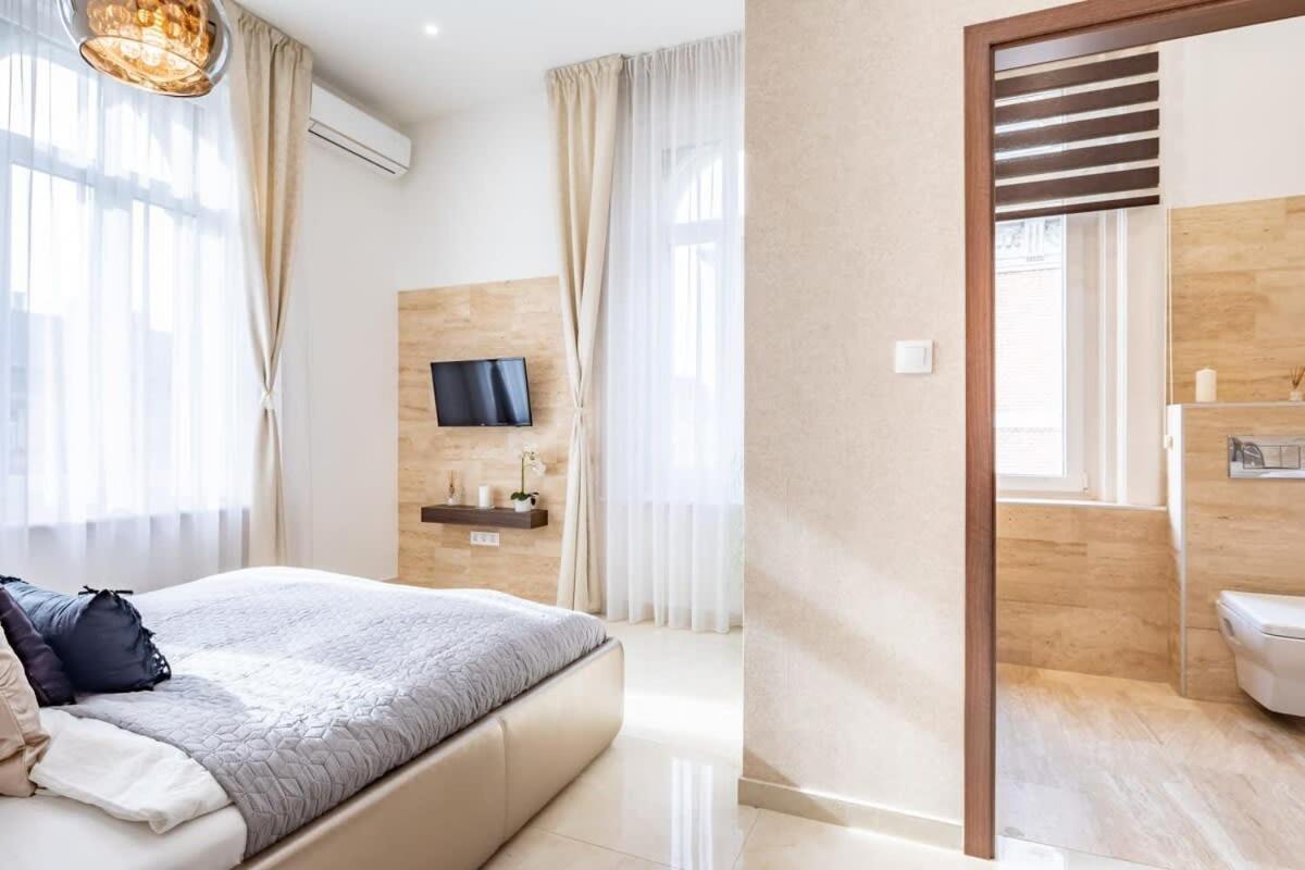 Splendid Perfectly Located Flat With Sauna Apartment Budapest Exterior photo