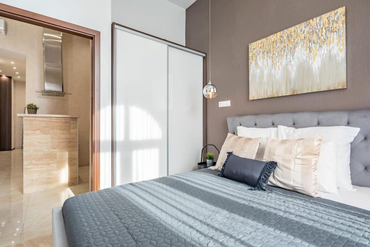 Splendid Perfectly Located Flat With Sauna Apartment Budapest Exterior photo